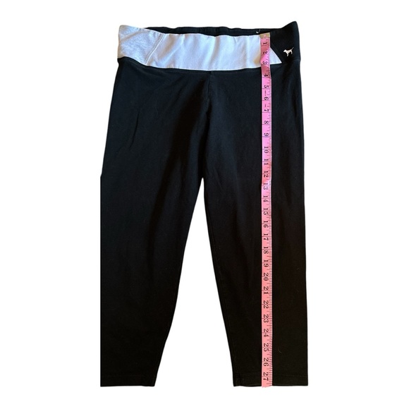 PINK VS Yoga Capri Black and White Size M - Picture 4 of 5